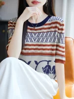 2025New 여름 반팔 오목 티셔츠 자카드 티셔츠 여성 고급 티셔츠 패션 편안한 레저 티셔츠 탑 - 이미지 5