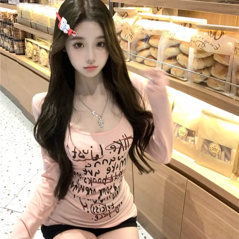 kf-Sd10e68461da2483d80e63984b80e6145l 아메리칸 레터 프린트 슬림핏 긴팔 티셔츠 여성 가을 스윗 스파이시 귀여운 타이트 허리 캐주얼 탑 - 이미지 1